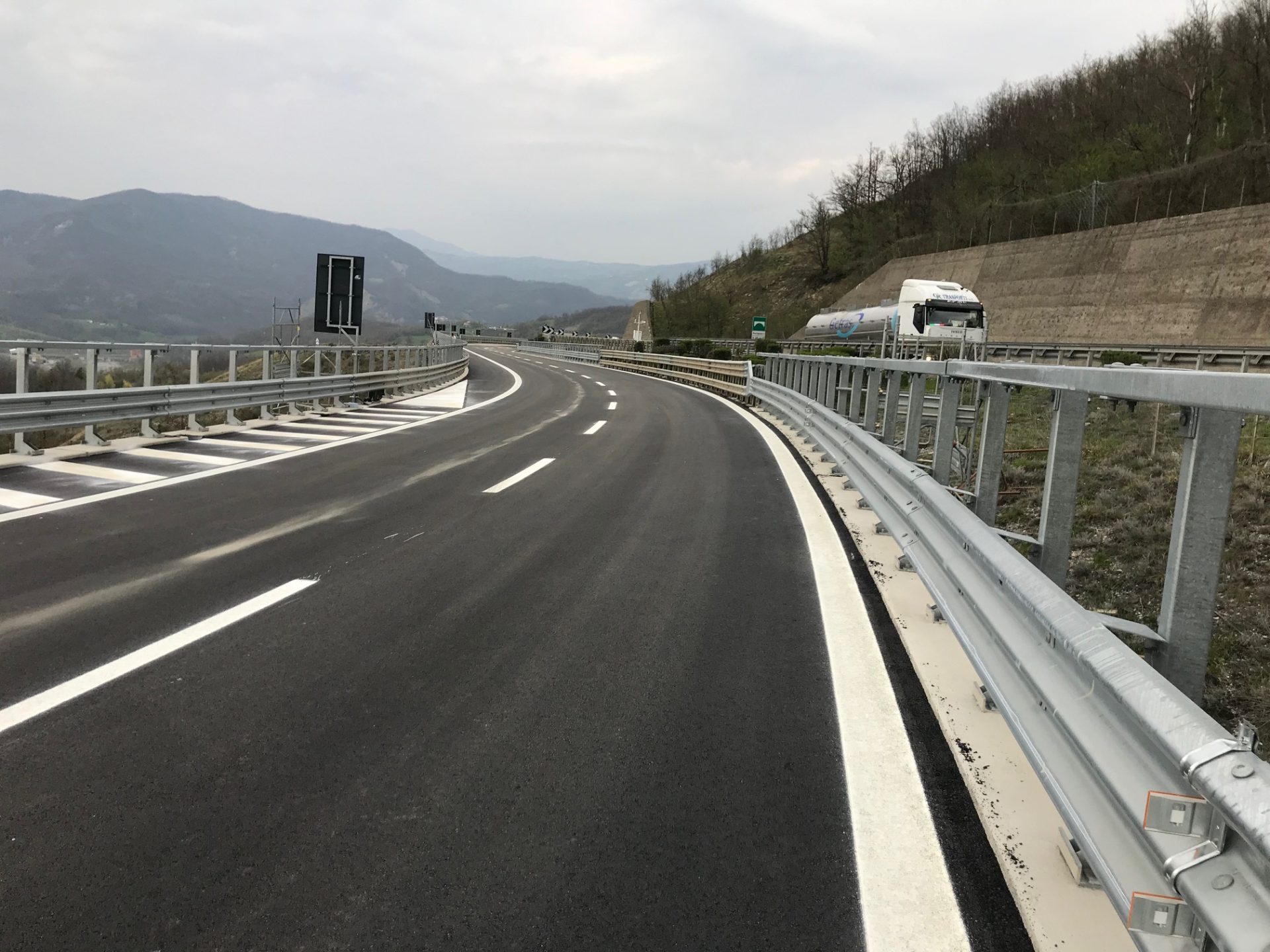 Autostrada A15 – Lavori di ristrutturazione dei viadotti Mostarolo e Partigiano I e II